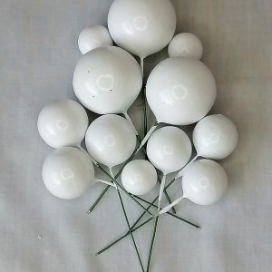 Faux Balls White Cake Decoration
